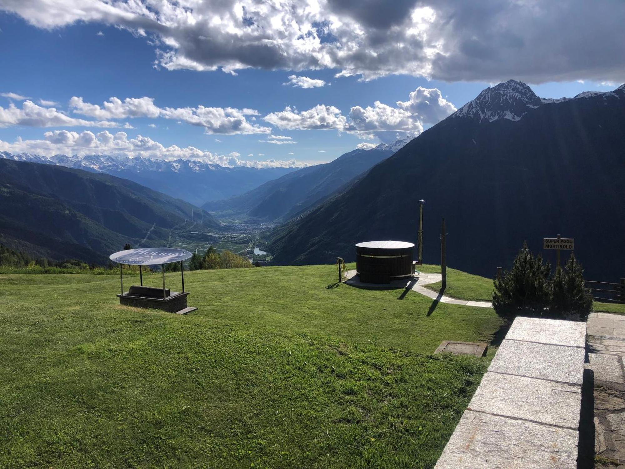 Creek Mortirolo Holiday home
